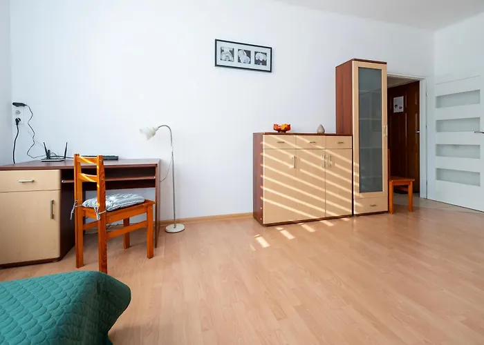 Uniwersytecka Standard By Bookinghost Lejlighed *